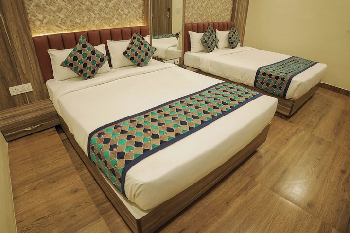 Room 16 of 35