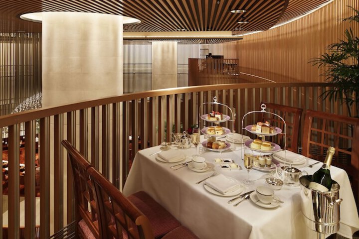 Dining 62 of 103