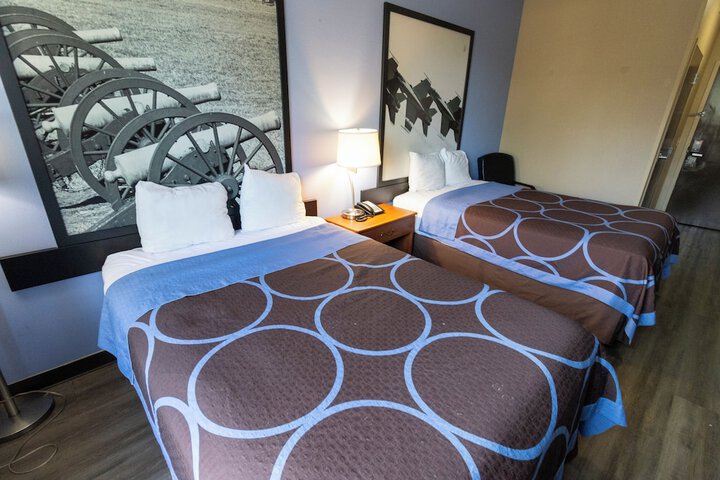 2 Double Beds (4 of 21)