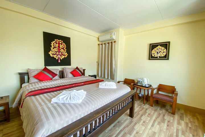 Room 15 of 62