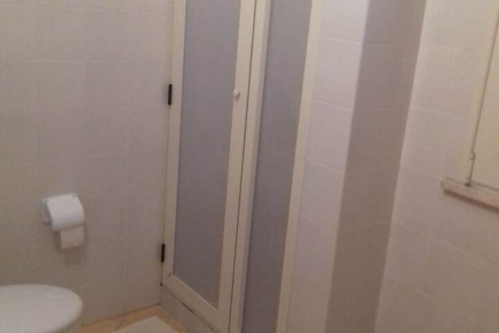 Room 15 of 41