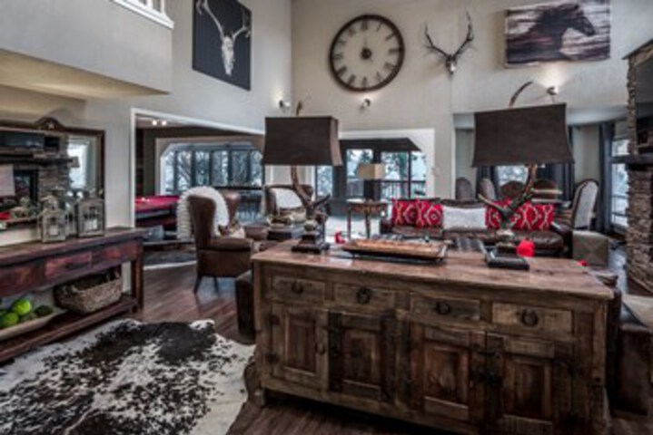 Hotel Interior 16 of 37