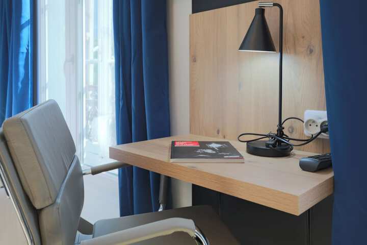 Room 8 of 55