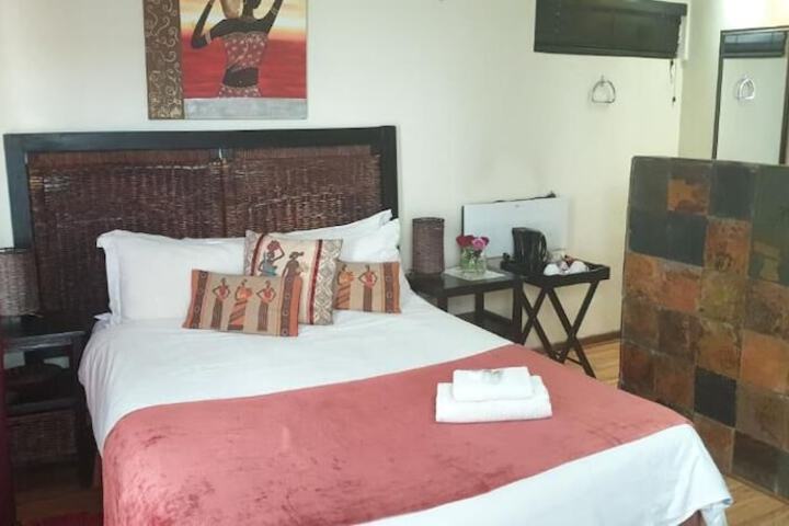 Room 18 of 49