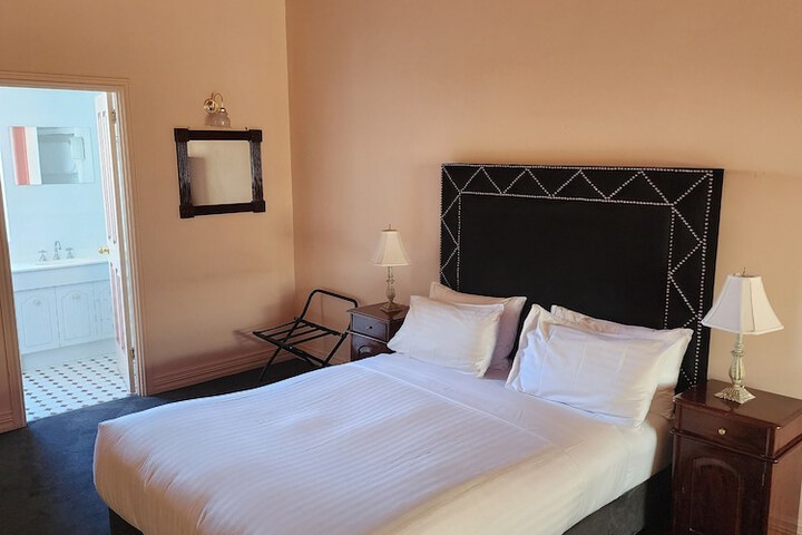 Room 19 of 89