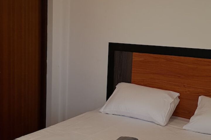 Room 14 of 43