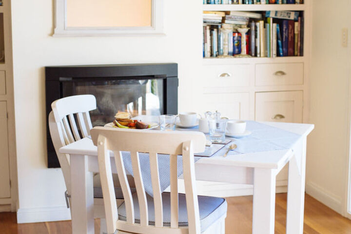 Breakfast/Coffee Service 8 of 25
