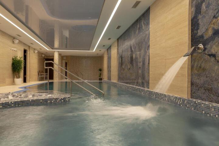 Spa 12 of 23