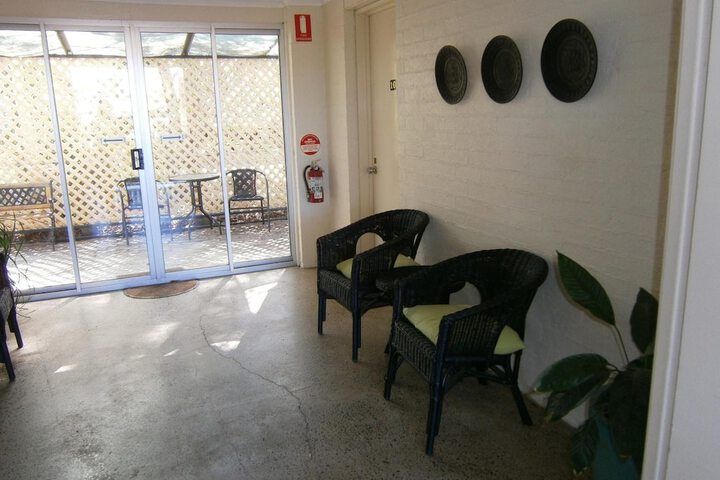 Ballroom/Hall 13 of 21
