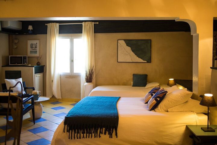 Room 28 of 62