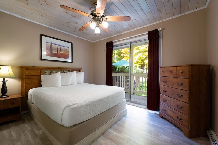 Room 10 of 225