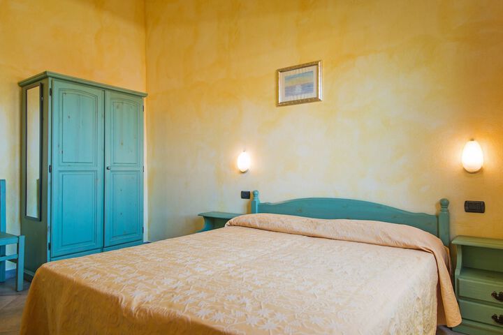 Room 15 of 52