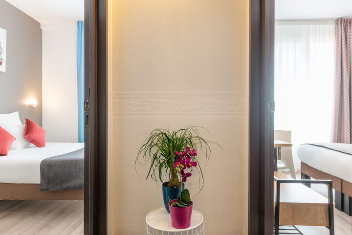 Room 8 of 26