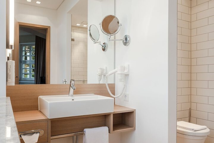 Bath Interior