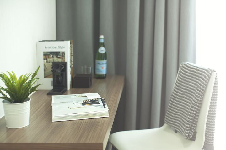 Room 18 of 36