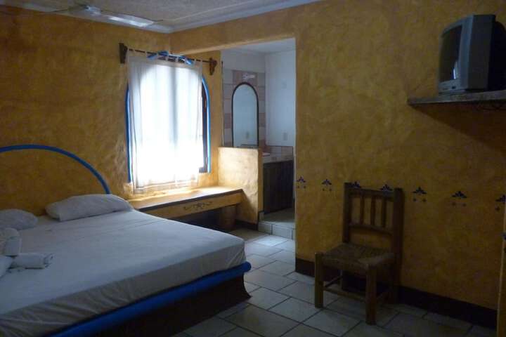 Room 4 of 21