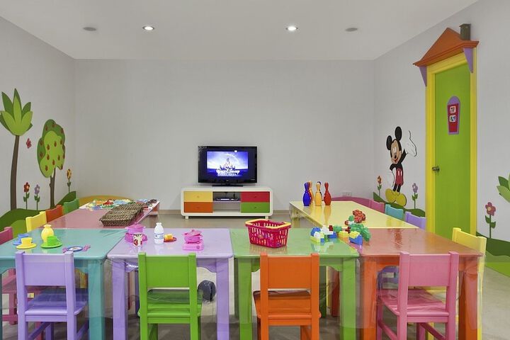 Children's play area - indoor