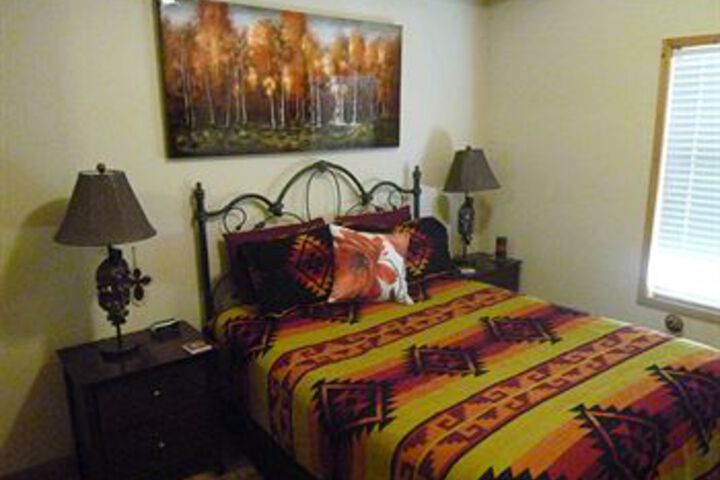 Room 27 of 87