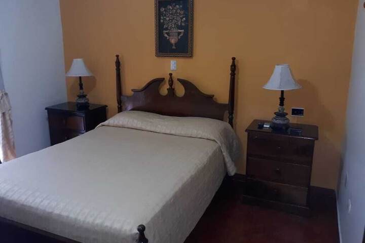 Room 14 of 48