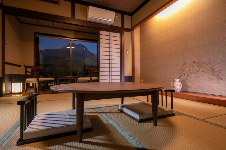 Room 18 of 130