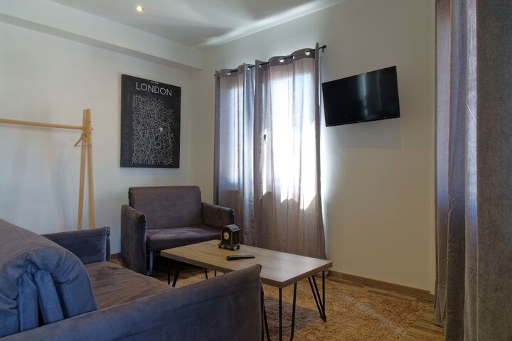Room 70 of 121
