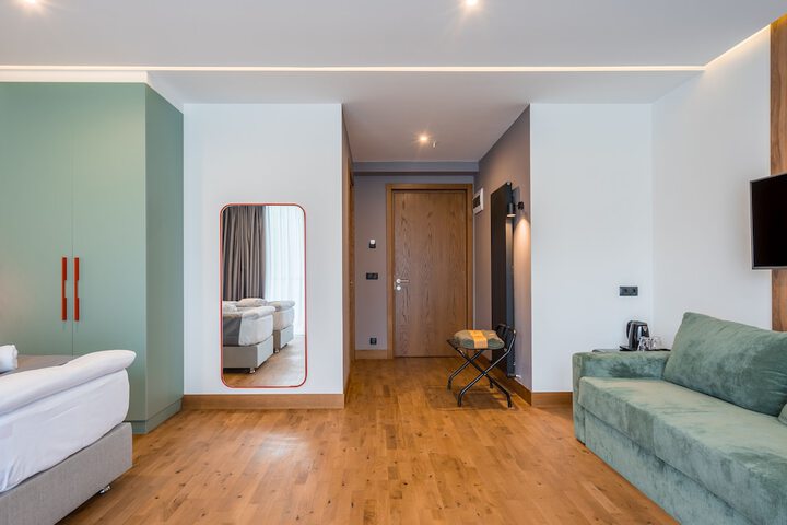 Room 58 of 147