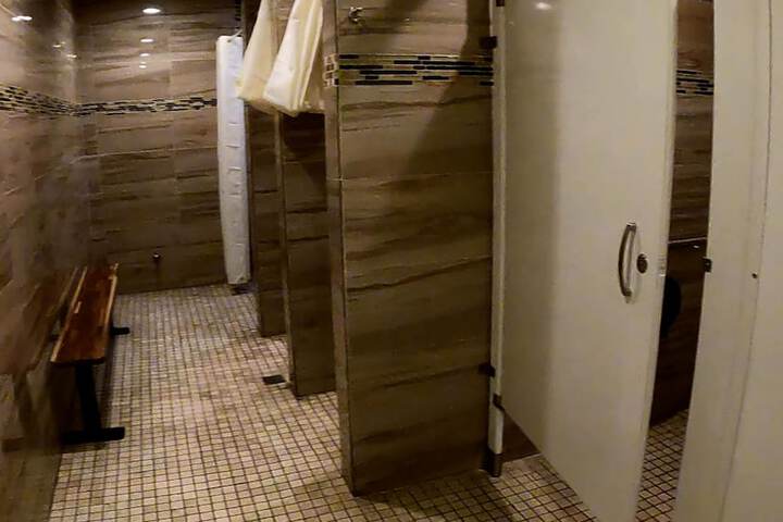 Room 14 of 25