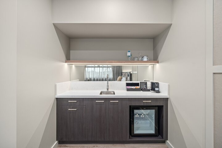 Room 16 of 29