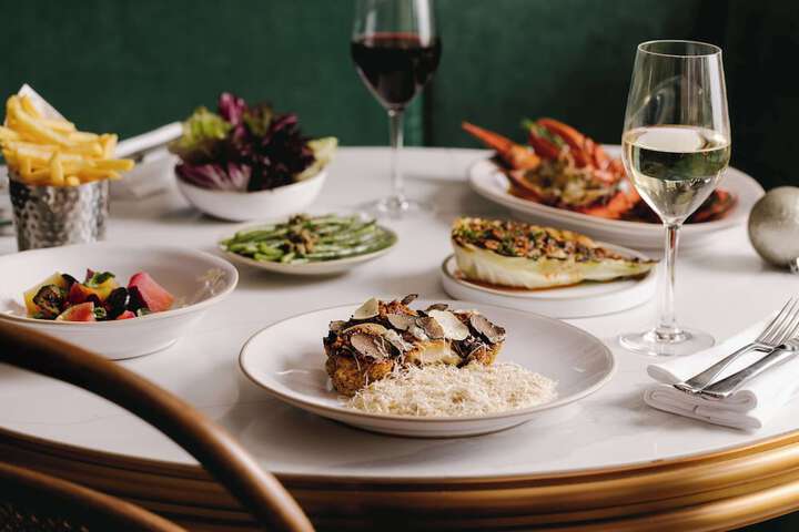 Dining 114 of 147