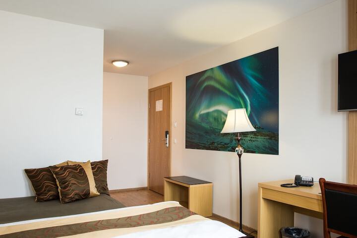 Room 11 of 72