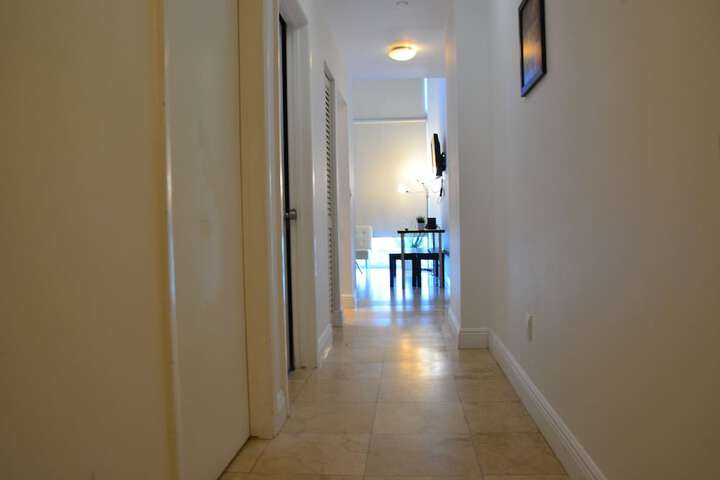 Ballroom/Hall 92 of 120