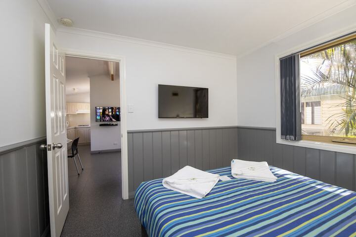 Room 9 of 145