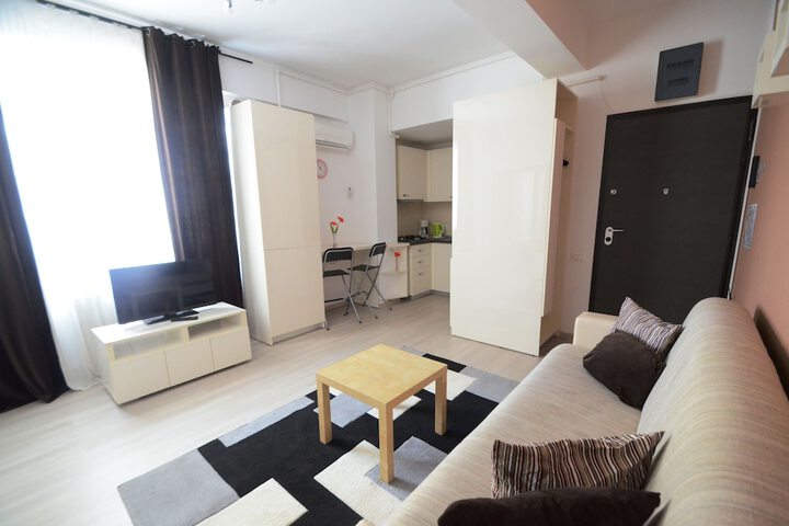 Room 72 of 139