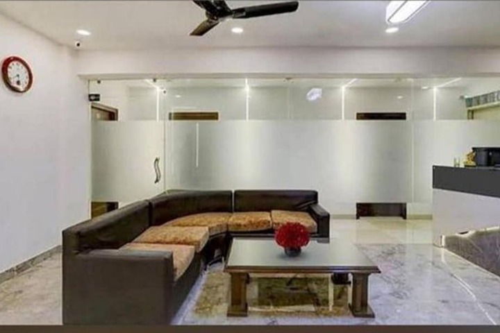 Room 12 of 15