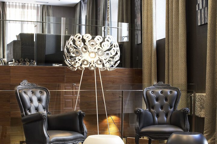 Guest Lobby