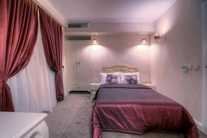 Room 20 of 44