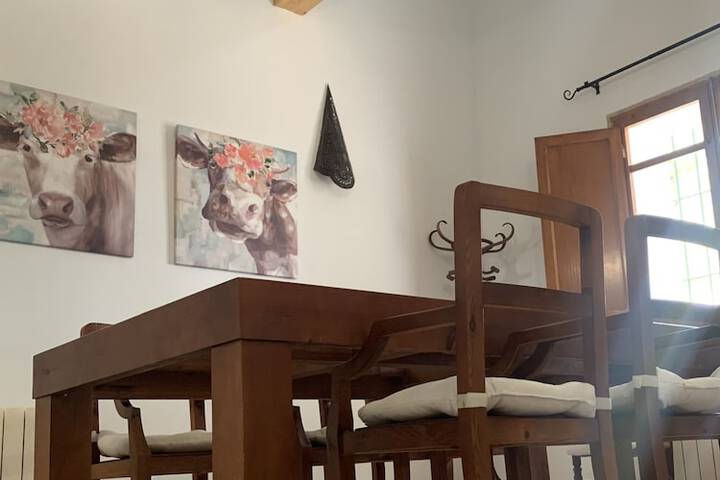 Room 13 of 22