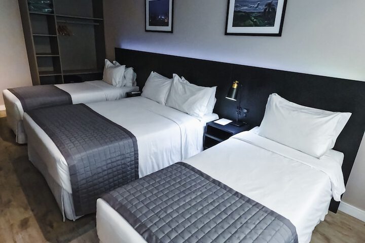 Room 20 of 90