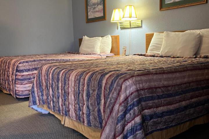 Image of Best Budget Inn Owatonna