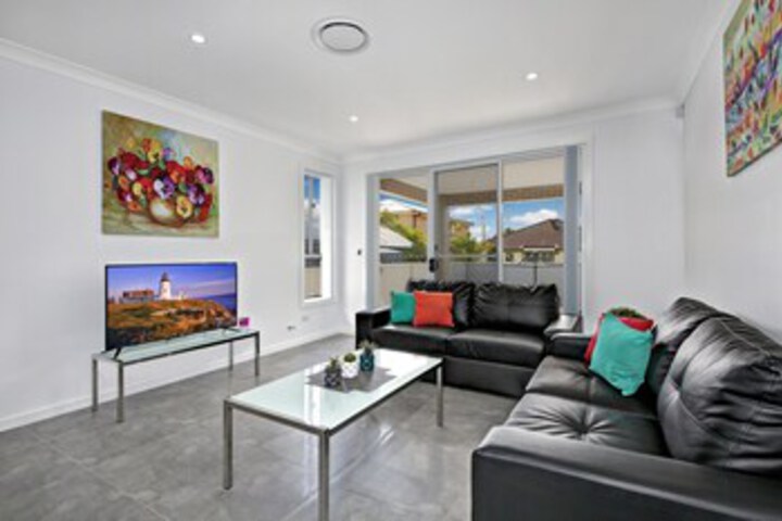 Canley Heights Villas