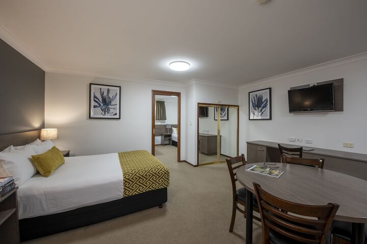 Room 20 of 74