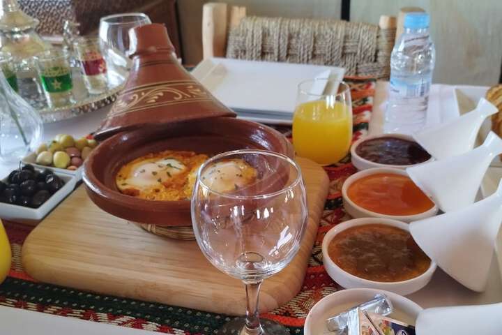 Breakfast/Coffee Service 43 of 50