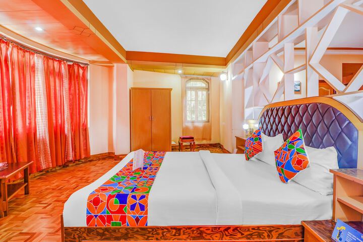 Room 12 of 29