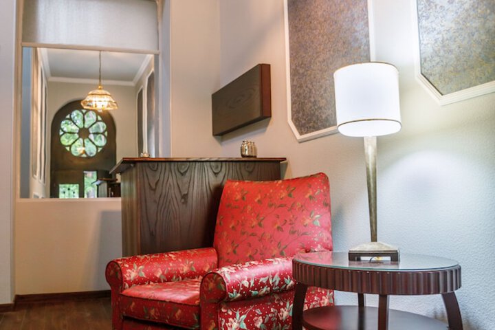 Hotel Interior 4 of 28