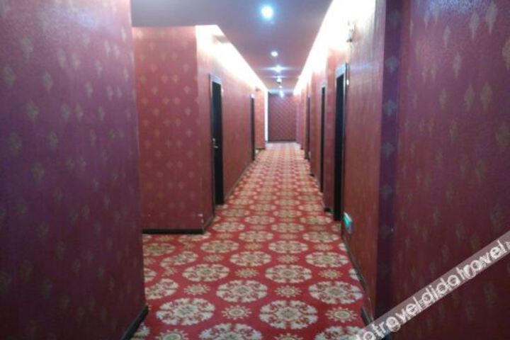 Hotel Interior 9 of 19