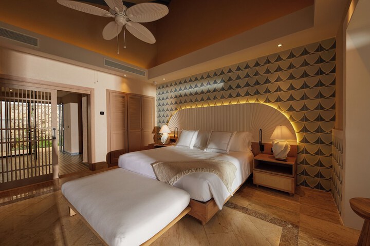 Room 25 of 125