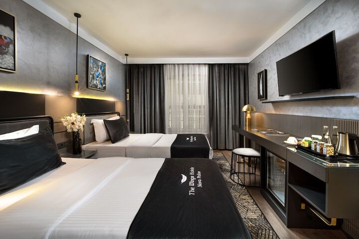 Room 11 of 52