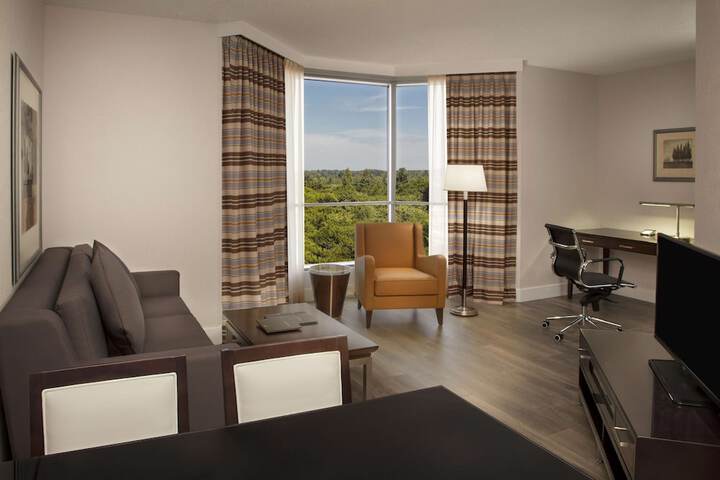 Room 21 of 101