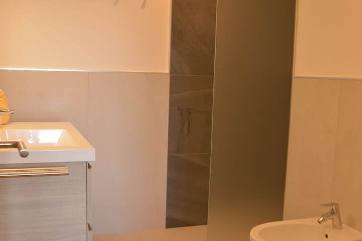 Room 40 of 69