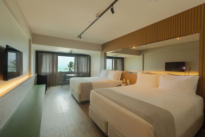 Room 35 of 157